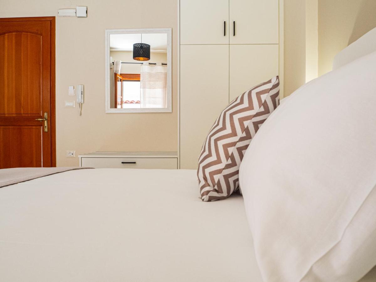 Апартаменты Dina Studio Argostoli 1 Экстерьер фото
