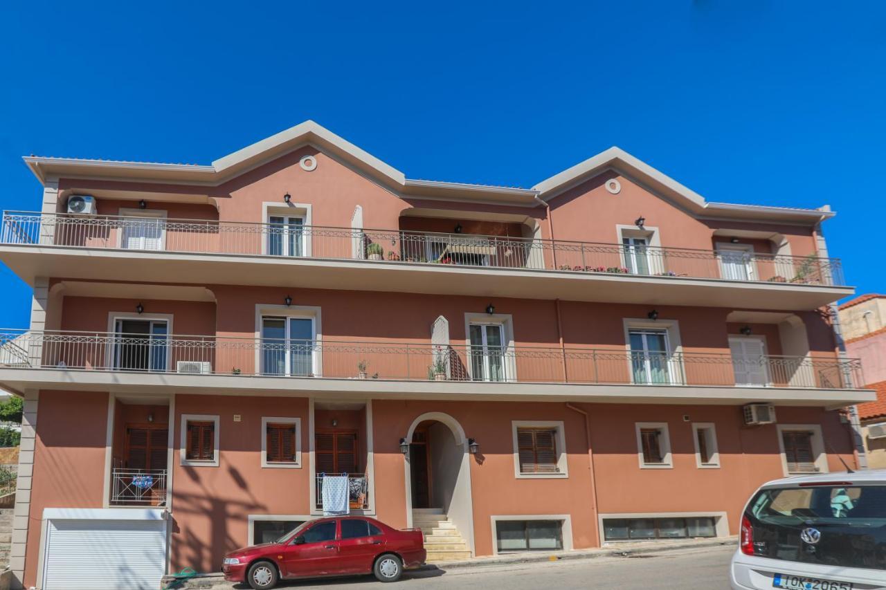 Апартаменты Dina Studio Argostoli 1 Экстерьер фото